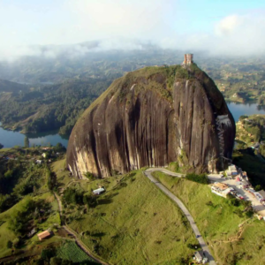 Visite du Rocher El Peñol